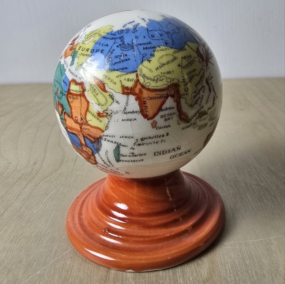 Orange Globe Art Piece Made in Japan - Picture 2 of 6